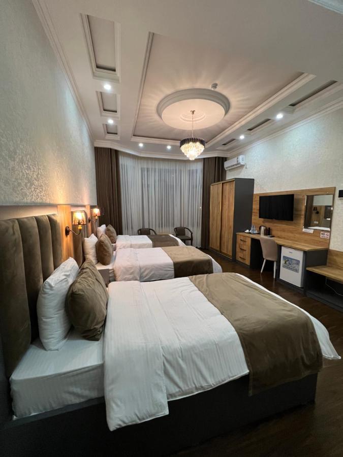Hotel Sharq Duschanbe Exterior foto