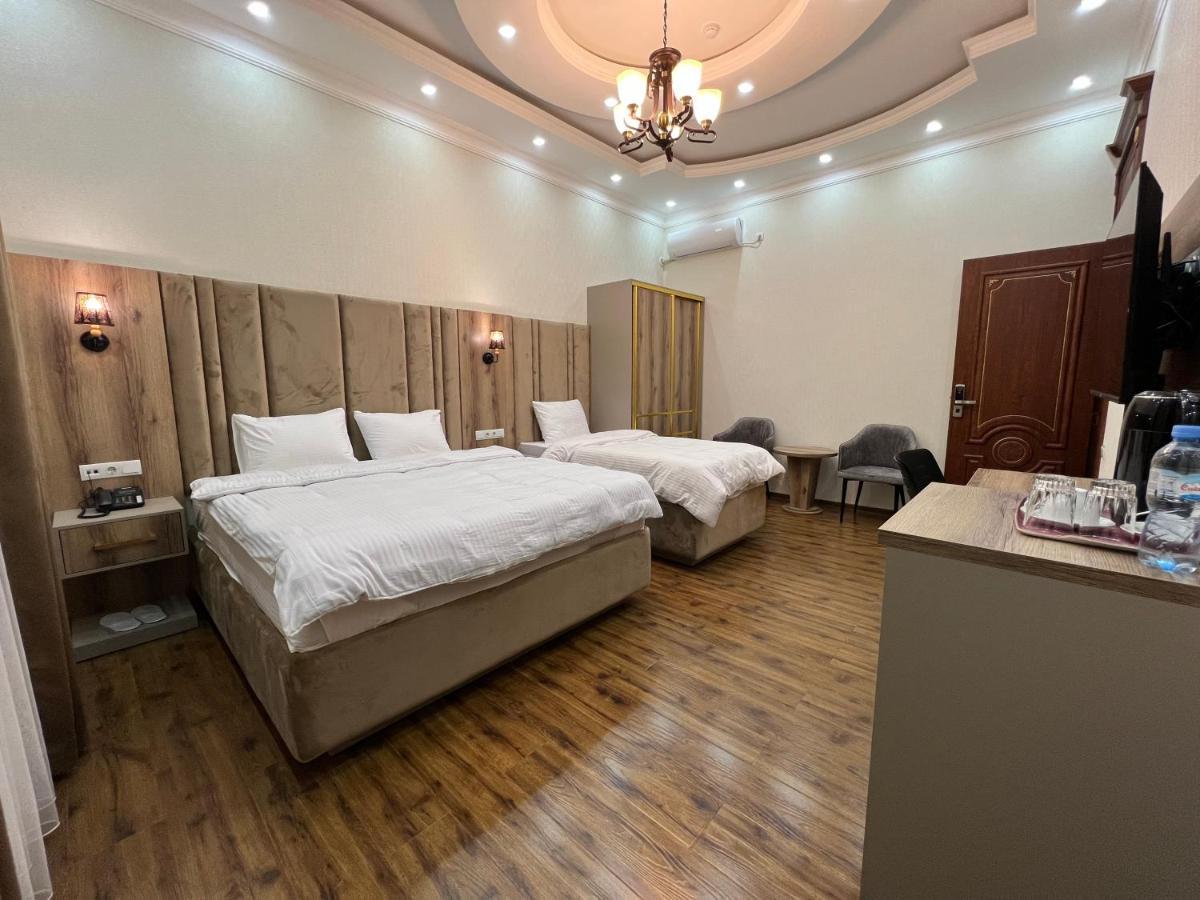 Hotel Sharq Duschanbe Exterior foto